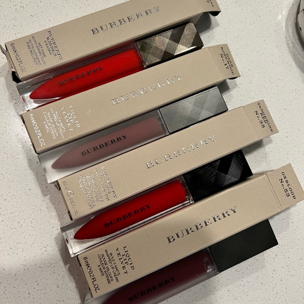Burberry liquid lip velvet set of 4